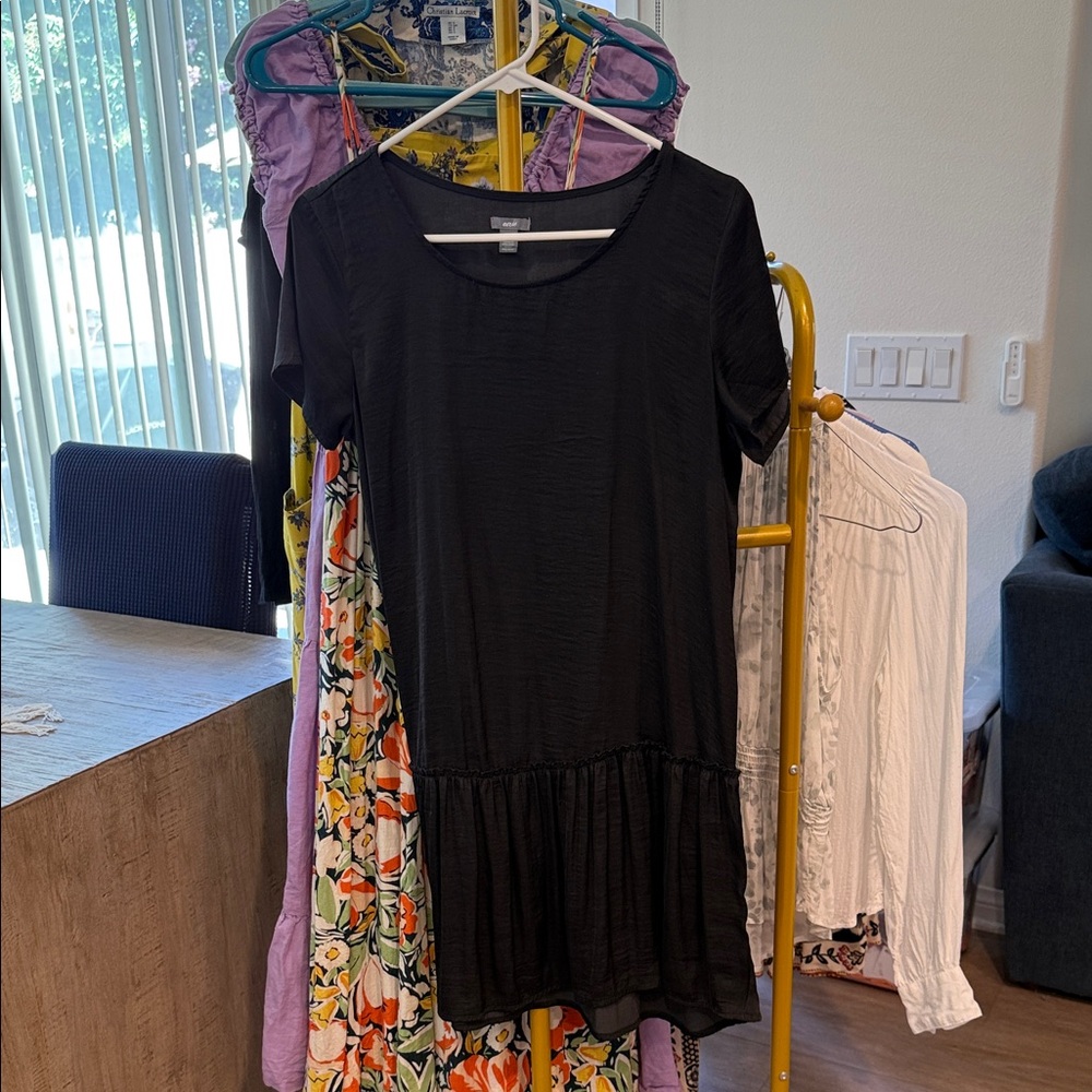 Aerie Charcoal Short Sleeve dress